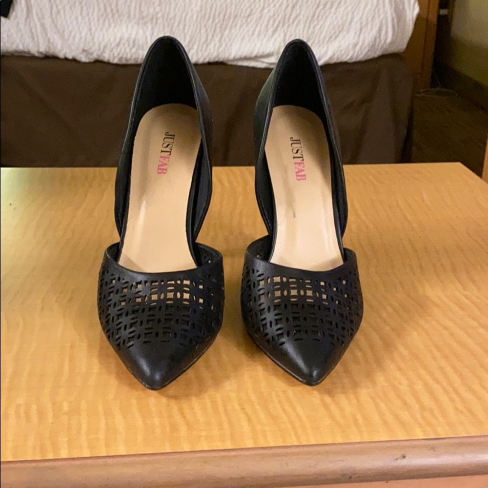 Heels - Picture 2 of 2